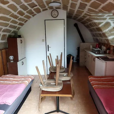 Ubytovani Dobren Appartement Mělník